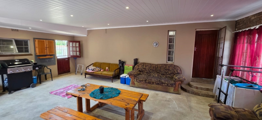 4 Bedroom Property for Sale in Collerville North West